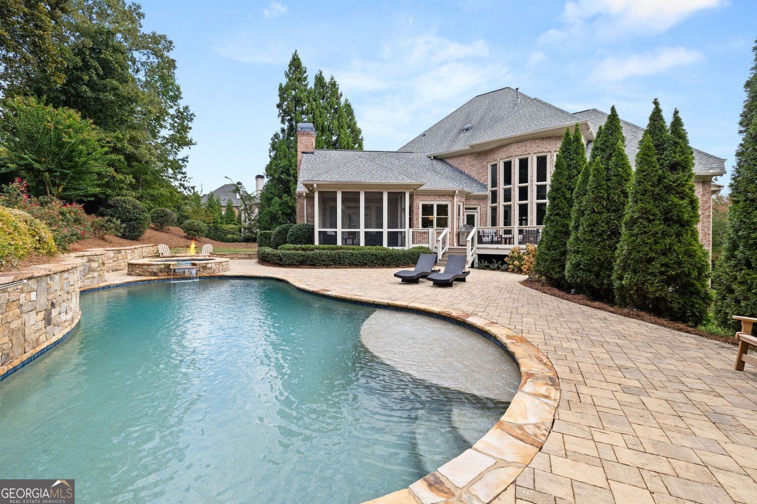 5 bedroom, 5.5 bathroom, 6,383 sq ft single family residence for sale at 8030 Coventry Pointe, Suwanee, GA 30024 — photo 5