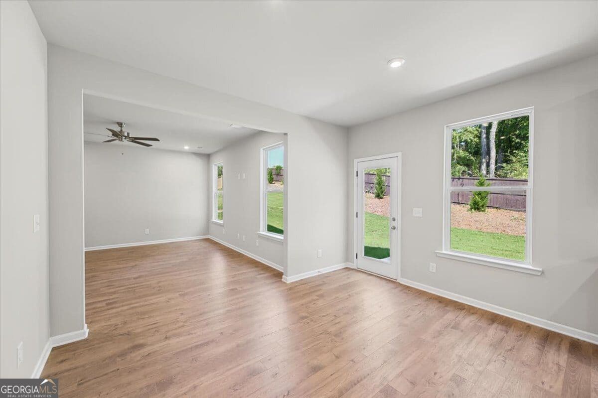 4 bedroom, 2.5 bathroom, 2,301 sq ft single family residence for sale at 360 Waterbluff Drive, Mableton, GA 30126 — photo 7