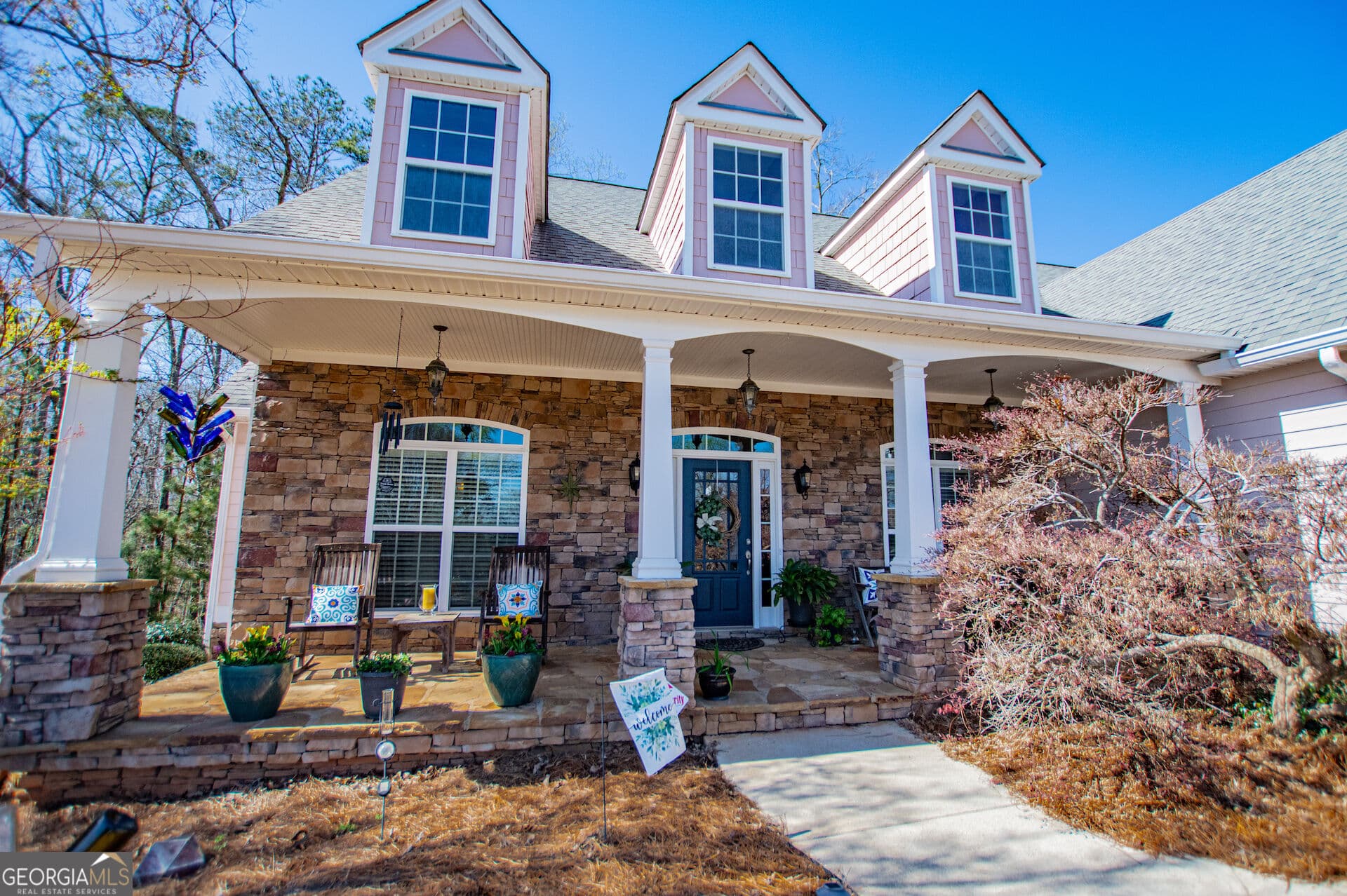 4 bedroom, 3.5 bathroom, 3,200 sq ft single family residence for sale at 6170 Hedgestone Way, Douglasville, GA 30135 — photo 4