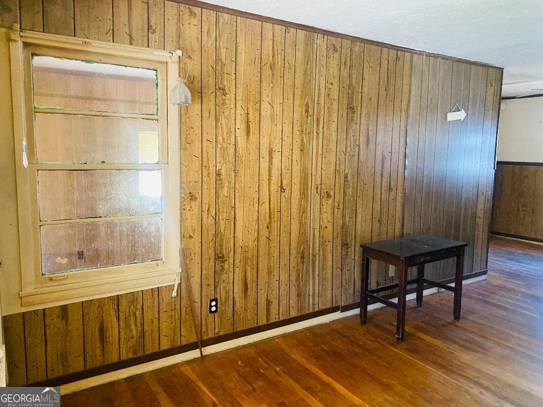 3 bedroom, 1 bathroom, 1,075 sq ft single family residence under contract at 349 Art Avenue, Columbus, GA 31907 — photo 7