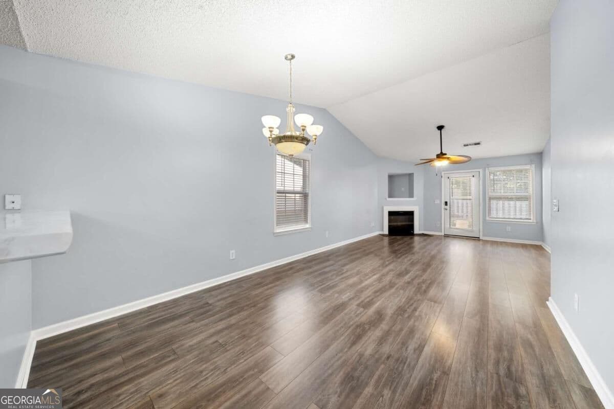 2 bedroom, 2 bathroom, 1,209 sq ft single family residence for sale at 1514 Louise Anderson Drive, Griffin, GA 30224 — photo 8