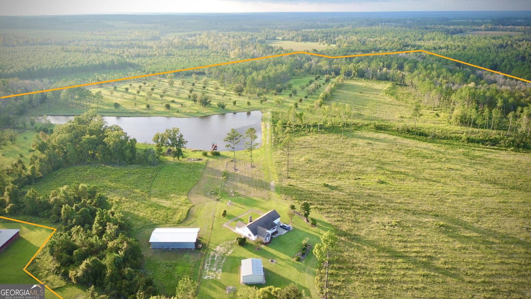 3 bedroom, 2 bathroom, 1,508 sq ft single family residence for sale at 1678 Broxton Highway, Hazlehurst, GA 31539 — photo 9