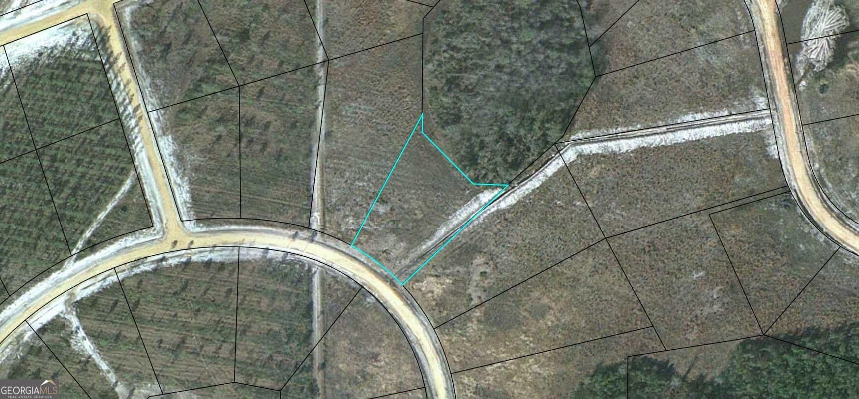 residential lot for sale at LOT 115 Pinecrest, Waynesville, GA 31566 — photo 1 of 1