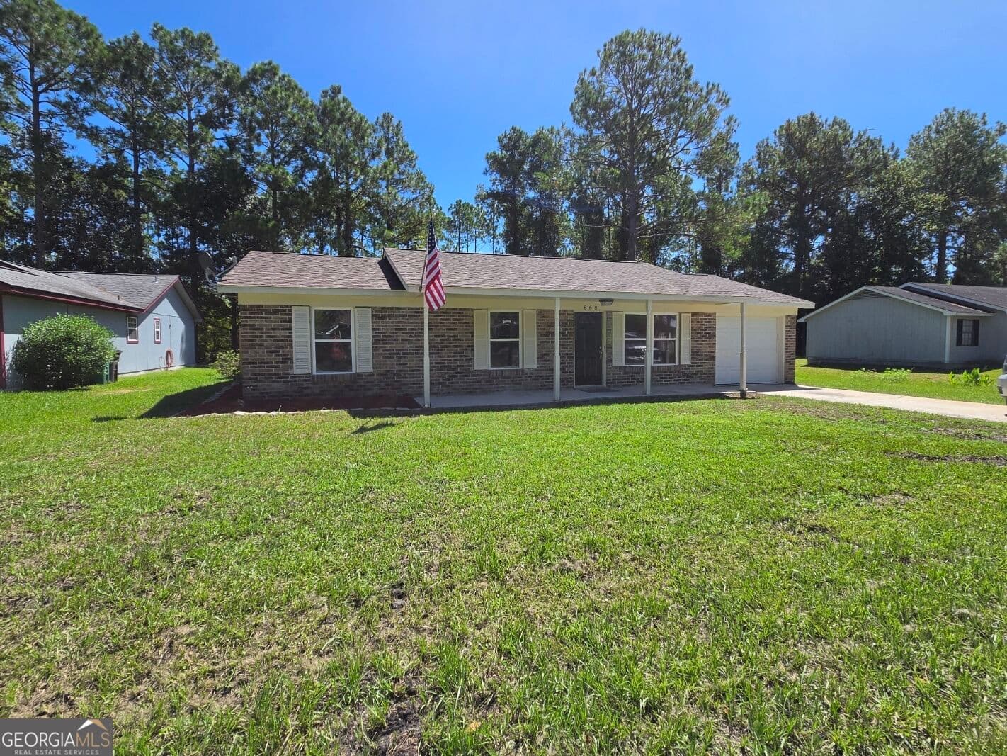 3 bedroom, 2 bathroom, 1,150 sq ft single family residence for sale at 868 Mission Trace Drive, St. Marys, GA 31558 — photo 2