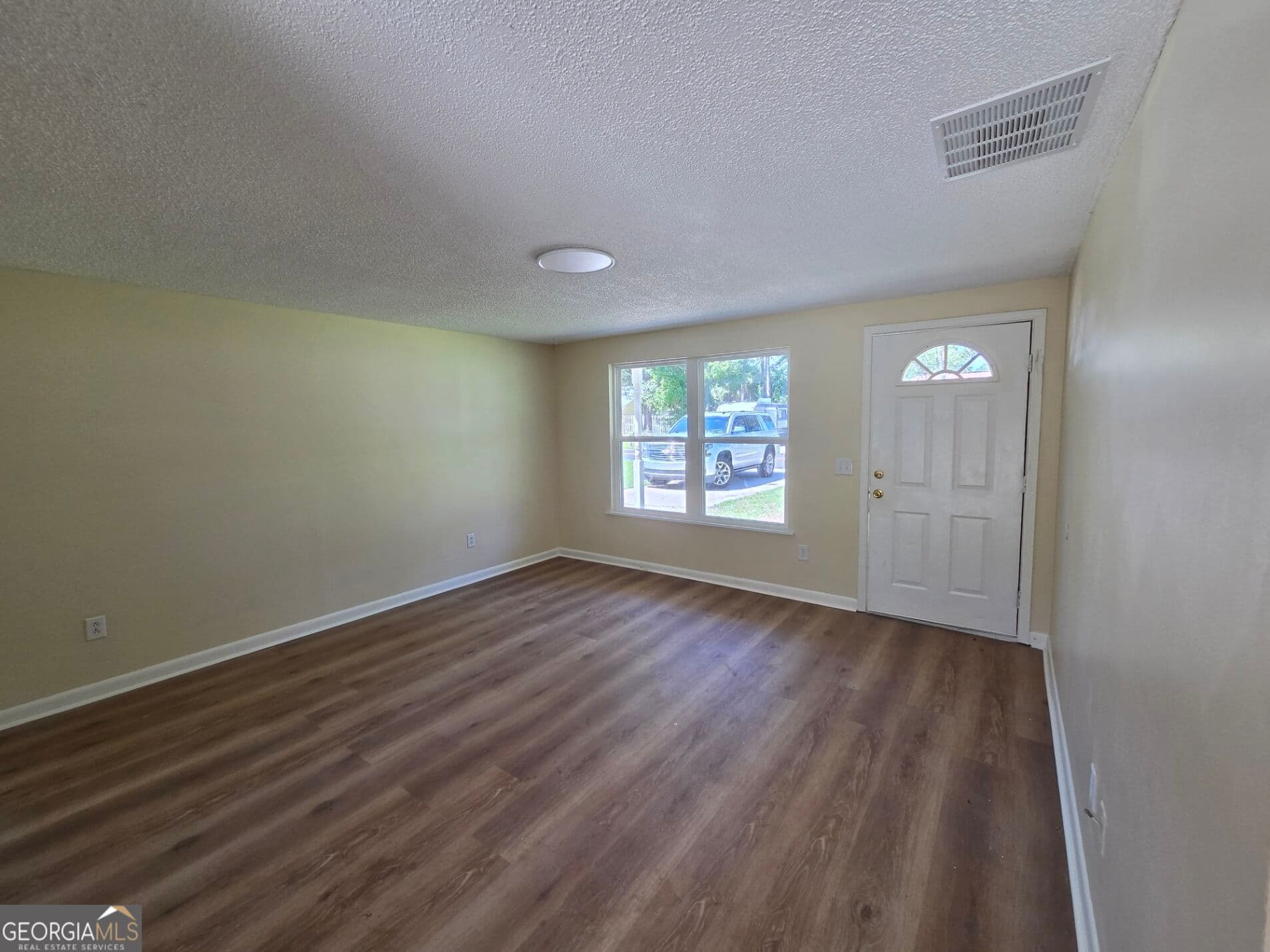 3 bedroom, 2 bathroom, 1,150 sq ft single family residence for sale at 868 Mission Trace Drive, St. Marys, GA 31558 — photo 8