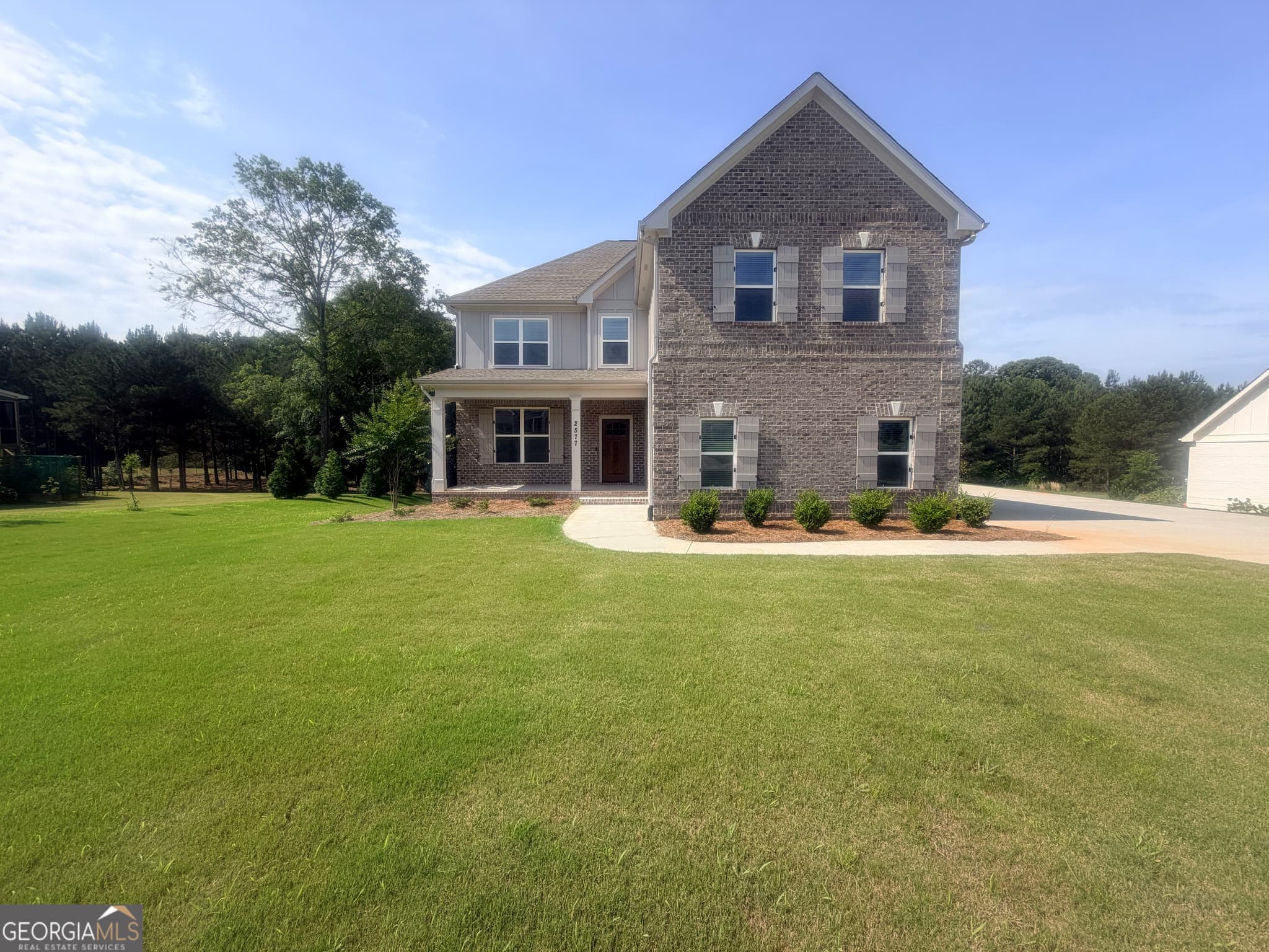 5 bedroom, 3.5 bathroom, 3,223 sq ft single family residence for sale at 2577 Blazing Star Court, Statham, GA 30666 — photo 2