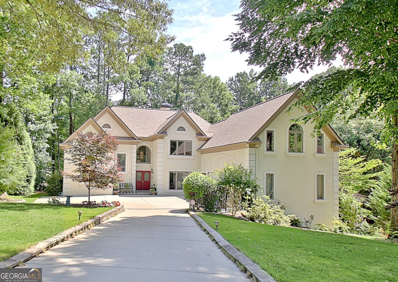 5 bedroom, 4.5 bathroom, 4,694 sq ft single family residence sold at 1214 Weatherstone Way, Peachtree City, GA 30269