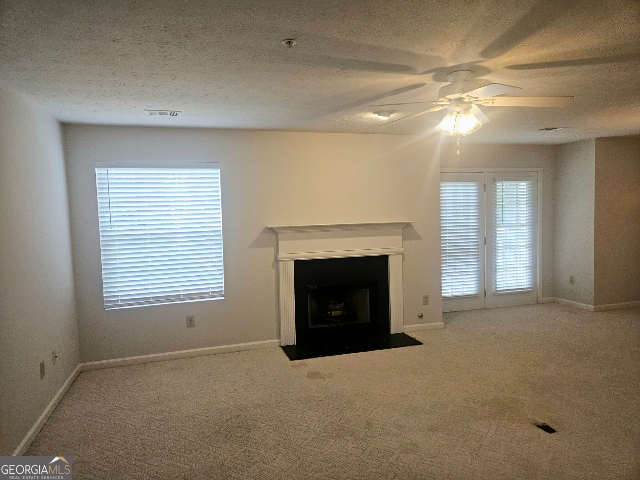 2 bedroom, 2 bathroom condominium for rent at 1391 Keys Crossing Drive, Atlanta, GA 30319 for $1,895 a month — photo 2