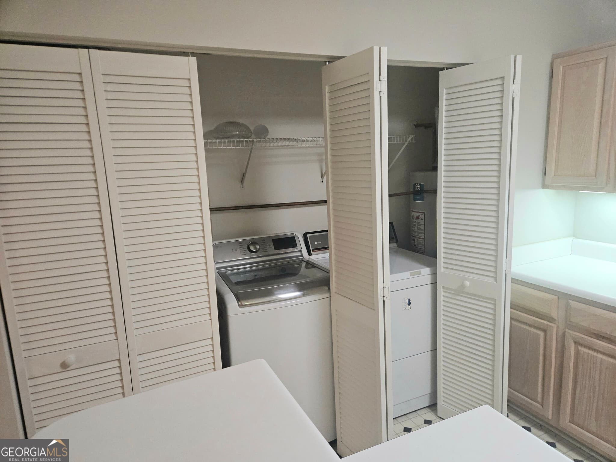 2 bedroom, 2 bathroom condominium for rent at 1391 Keys Crossing Drive, Atlanta, GA 30319 for $1,895 a month — photo 8