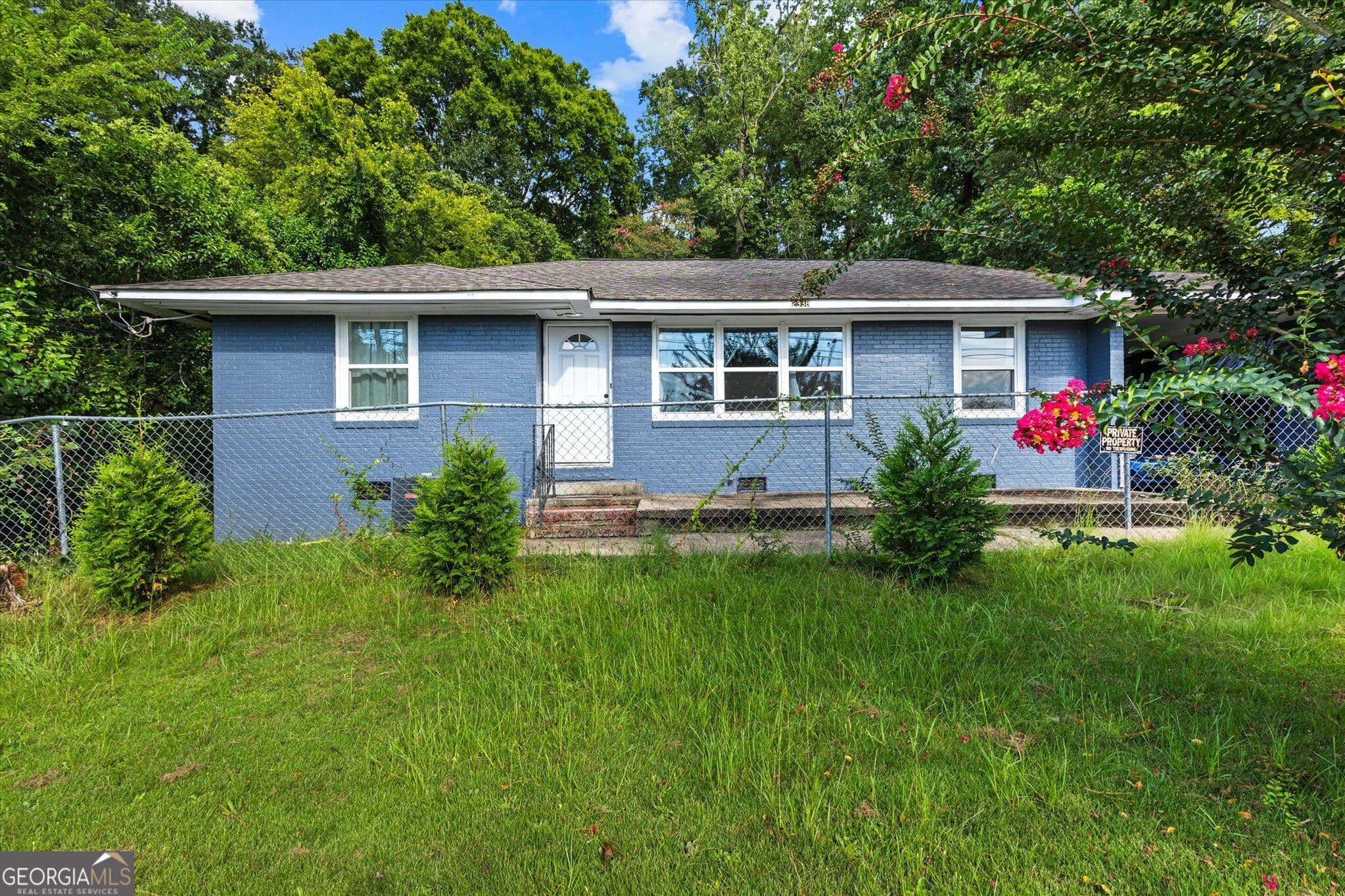 3 bedroom, 3 bathroom, 1,176 sq ft single family residence for sale at 2338 Fort Benning Road, Columbus, GA 31903