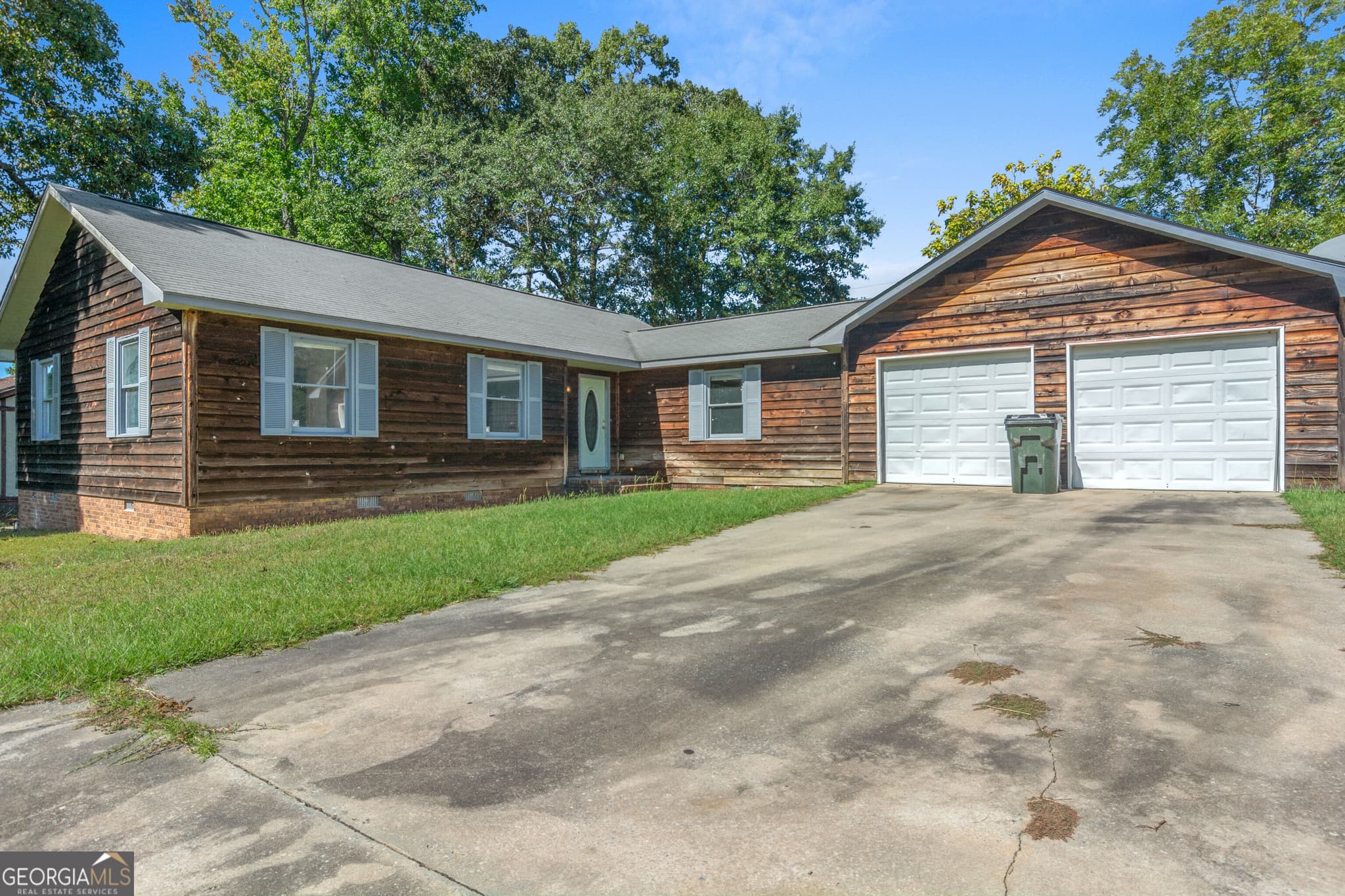 3 bedroom, 2 bathroom, 1,501 sq ft single family residence for sale at 110 Springwood Drive, Warner Robins, GA 31088 — photo 3