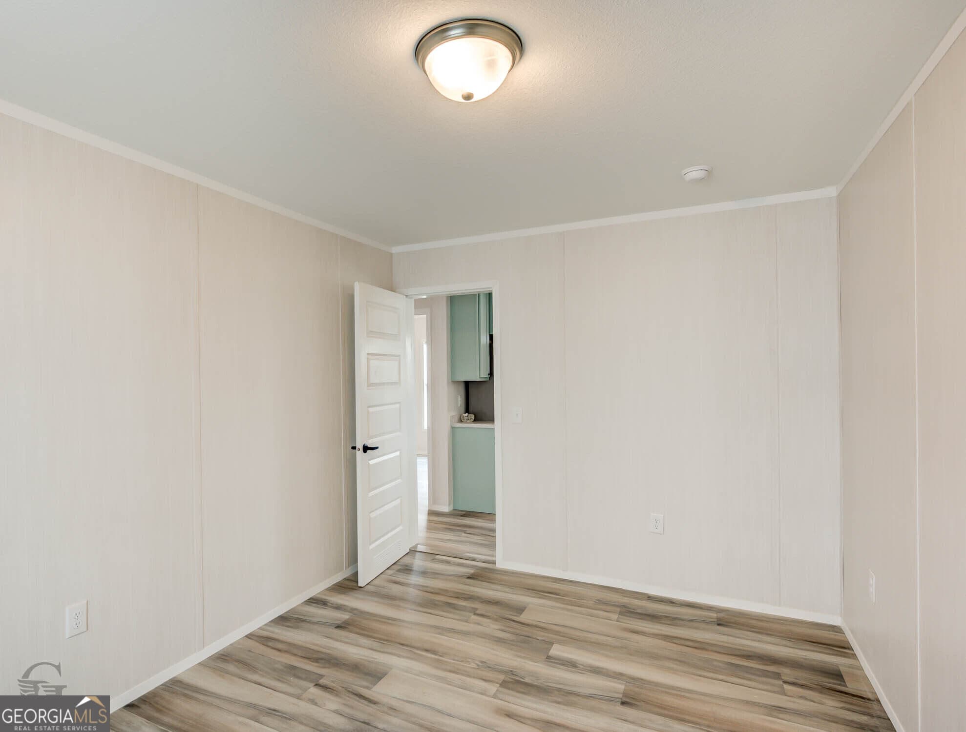 4 bedroom, 2 bathroom, 1,740 sq ft single family residence for sale at 111 Stewart Avenue North East, Milledgeville, GA 31061 — photo 6