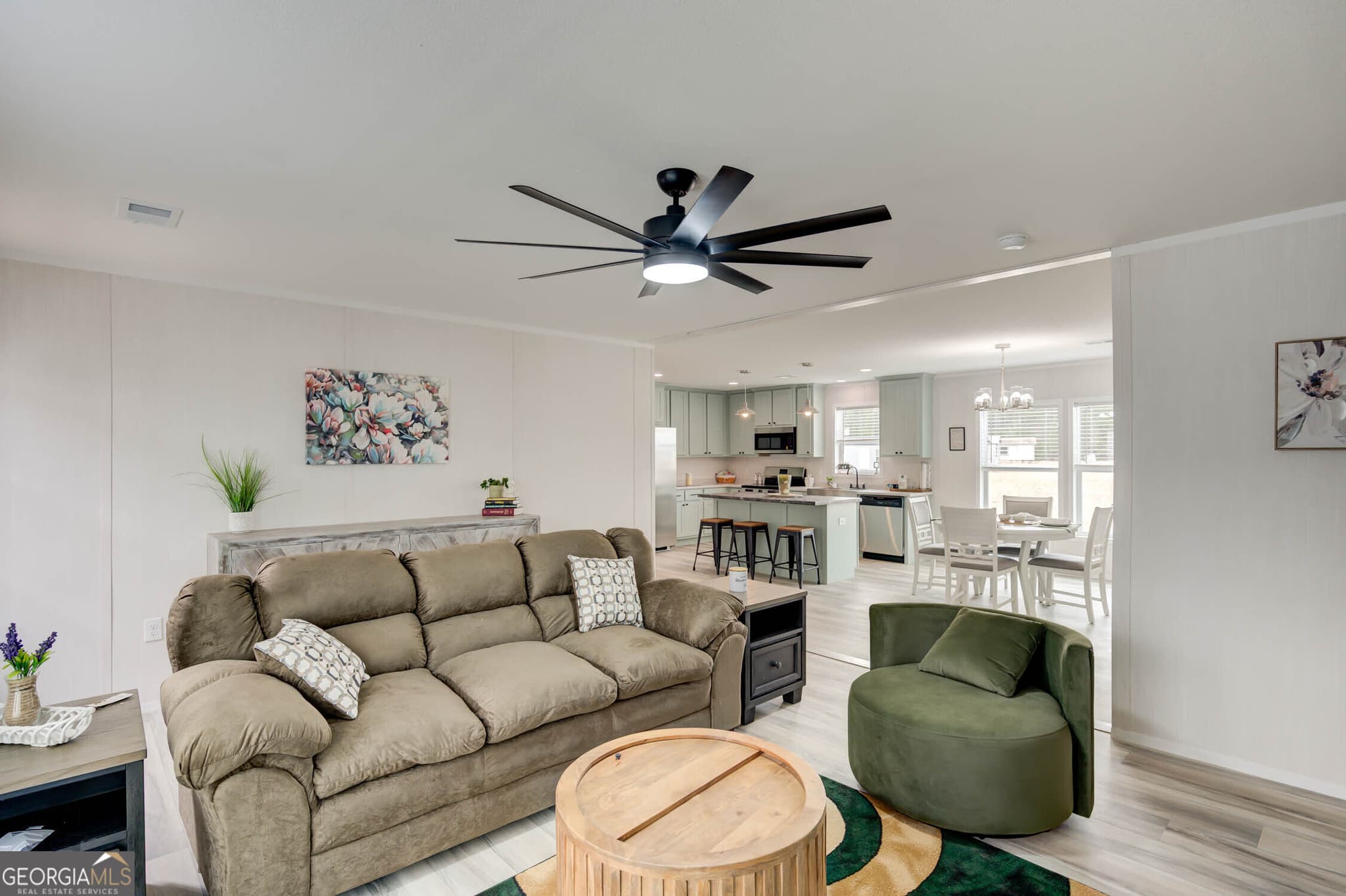 4 bedroom, 2 bathroom, 1,740 sq ft single family residence for sale at 111 Stewart Avenue North East, Milledgeville, GA 31061 — photo 5