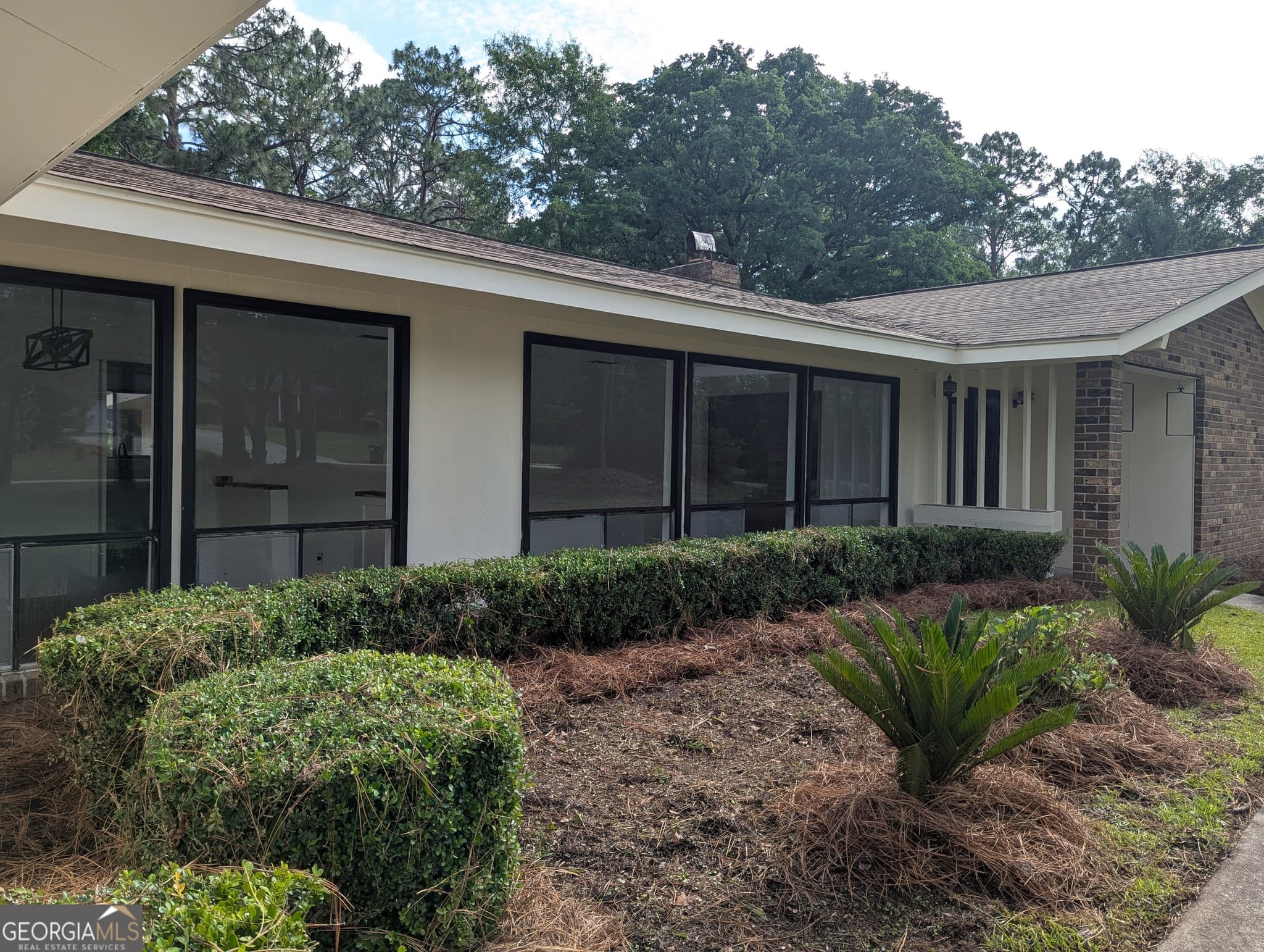 4 bedroom, 2.5 bathroom, 2,304 sq ft single family residence for sale at 25 Golf Club Circle, Statesboro, GA 30458 — photo 4