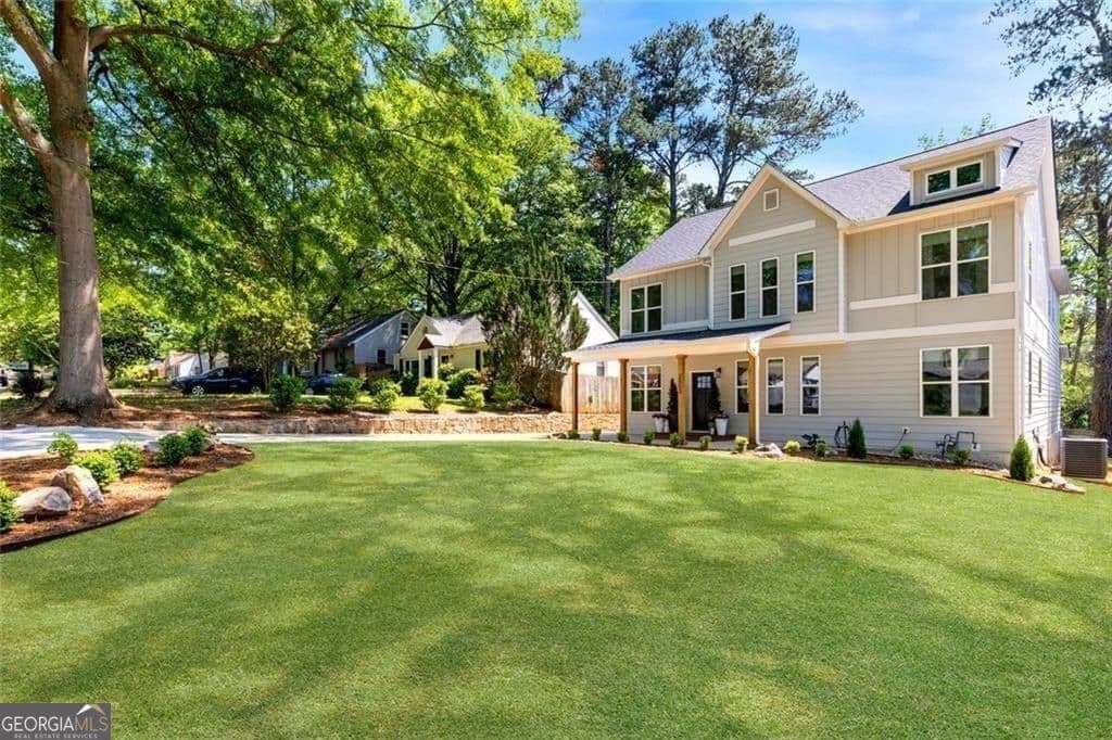 4 bedroom, 3.5 bathroom, 3,063 sq ft single family residence sold at 2553 Creekwood Terrace, Decatur, GA 30030