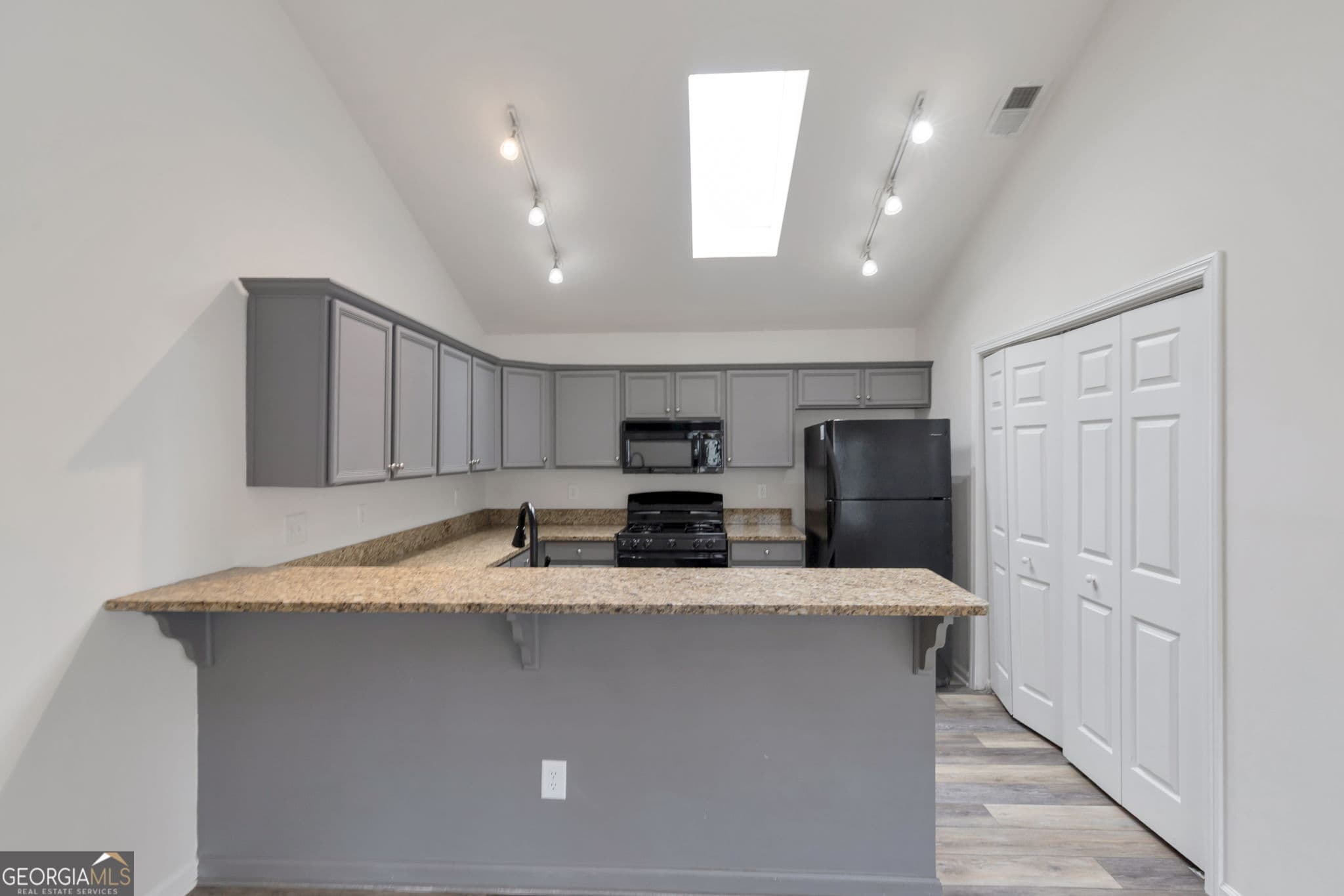 3 bedroom, 2 bathroom, 1,337 sq ft single family residence for rent at 196 Highland Falls Drive, Hiram, GA 30141 for $1,750 a month — photo 6
