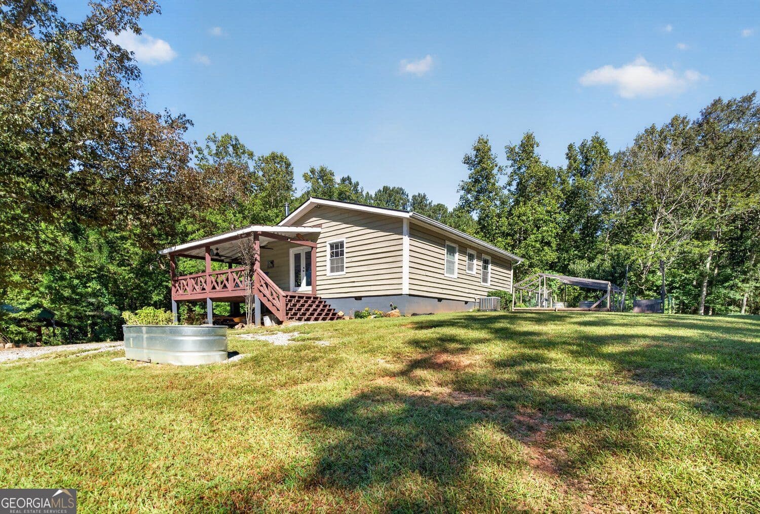 2 bedroom, 2 bathroom, 1,068 sq ft cabin,single family residence for sale at 9170 Wilkerson Mill Road, Chattahoochee Hills, GA 30268 — photo 2