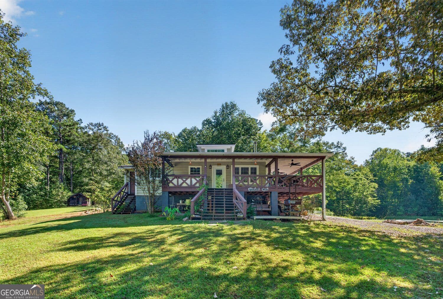 2 bedroom, 2 bathroom, 1,068 sq ft cabin,single family residence for sale at 9170 Wilkerson Mill Road, Chattahoochee Hills, GA 30268 — photo 4