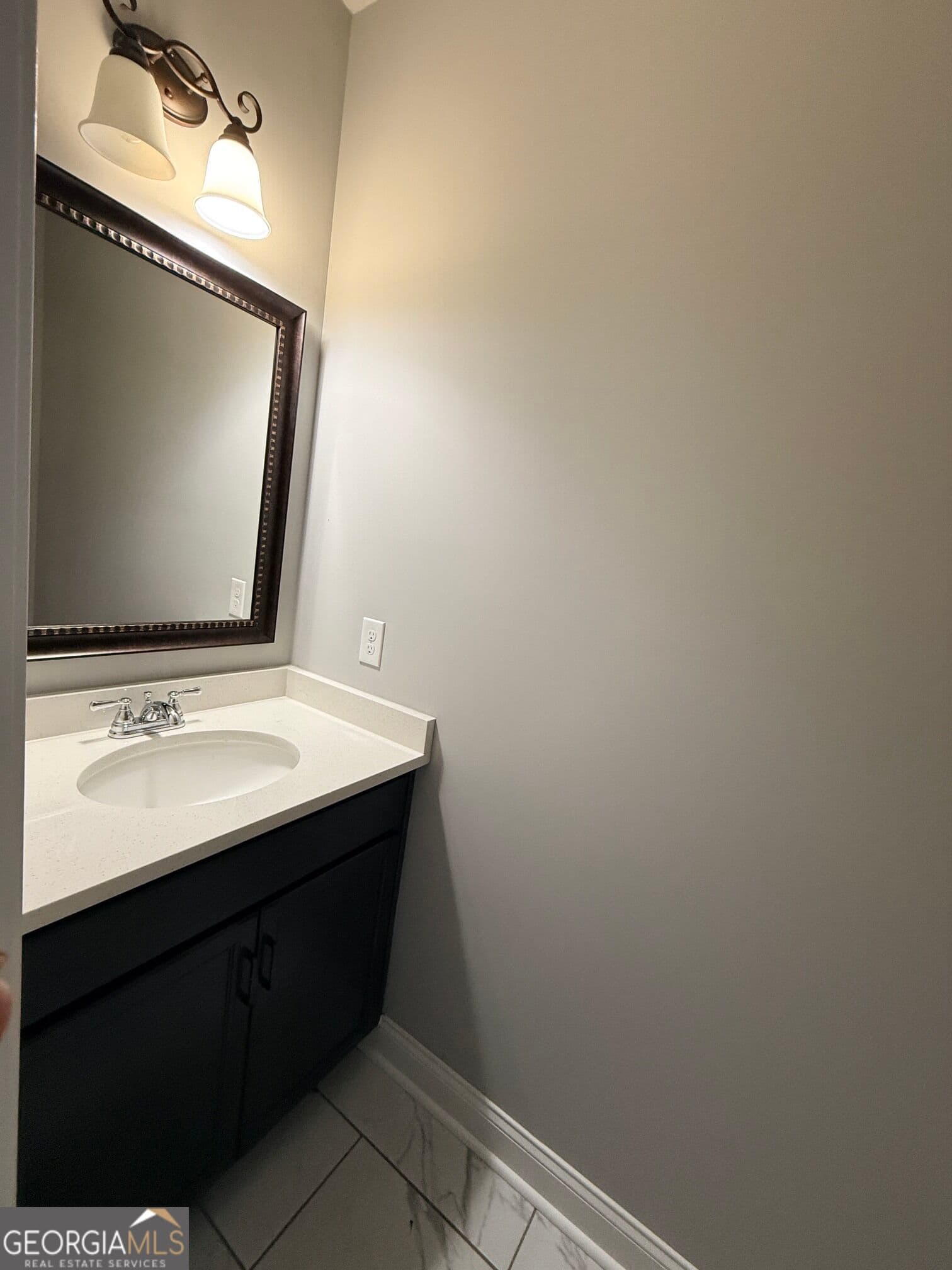 5 bedroom, 3.5 bathroom, 2,243 sq ft single family residence for sale at 145 Arbor Creek, Warner Robins, GA 31093 — photo 10