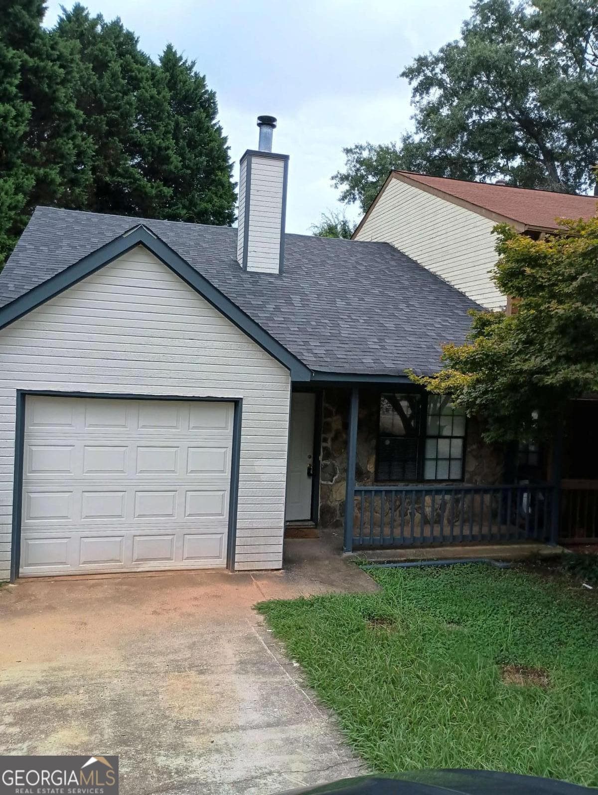 2 bedroom, 2 bathroom, 1,047 sq ft townhouse for rent at 8278 Mountain Pass, Riverdale, GA 30274 for $1,390 a month — photo 1 of 1
