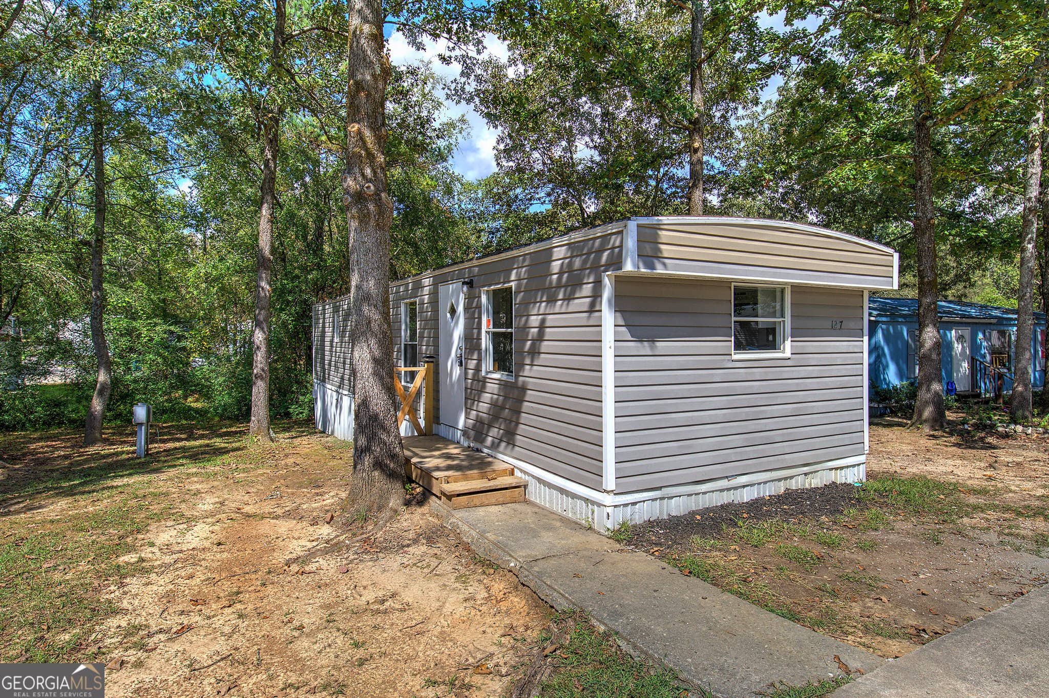 2 bedroom, 1 bathroom, 580 sq ft manufactured home,single family residence for rent at 127 Rising Fawn Trail, Rome, GA 30165 for $1,100 a month