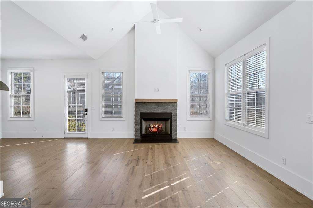 2 bedroom, 2 bathroom, 1,379 sq ft townhouse for rent at 377 Anders, Chattahoochee Hills, GA 30268 for $3,400 a month — photo 5