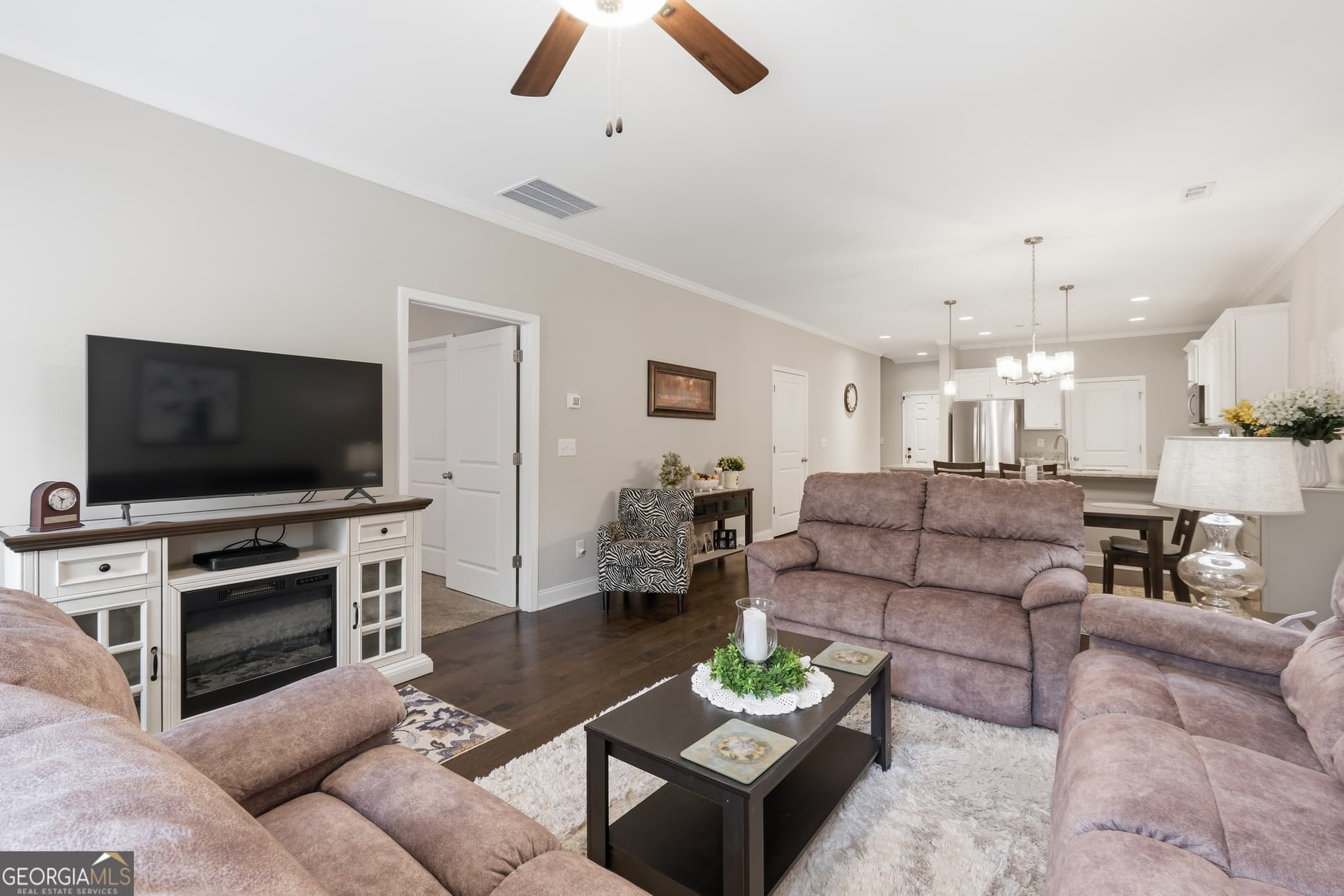3 bedroom, 2.5 bathroom, 1,506 sq ft townhouse for sale at 3874 Valley View Court, Gainesville, GA 30501 — photo 9