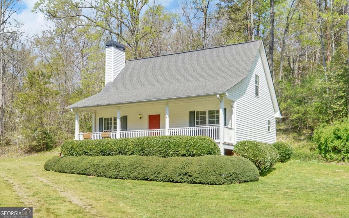 7 bedroom, 5.5 bathroom, 4,470 sq ft farm for sale at 202 Dove Lane, Morganton, GA 30560 — photo 3