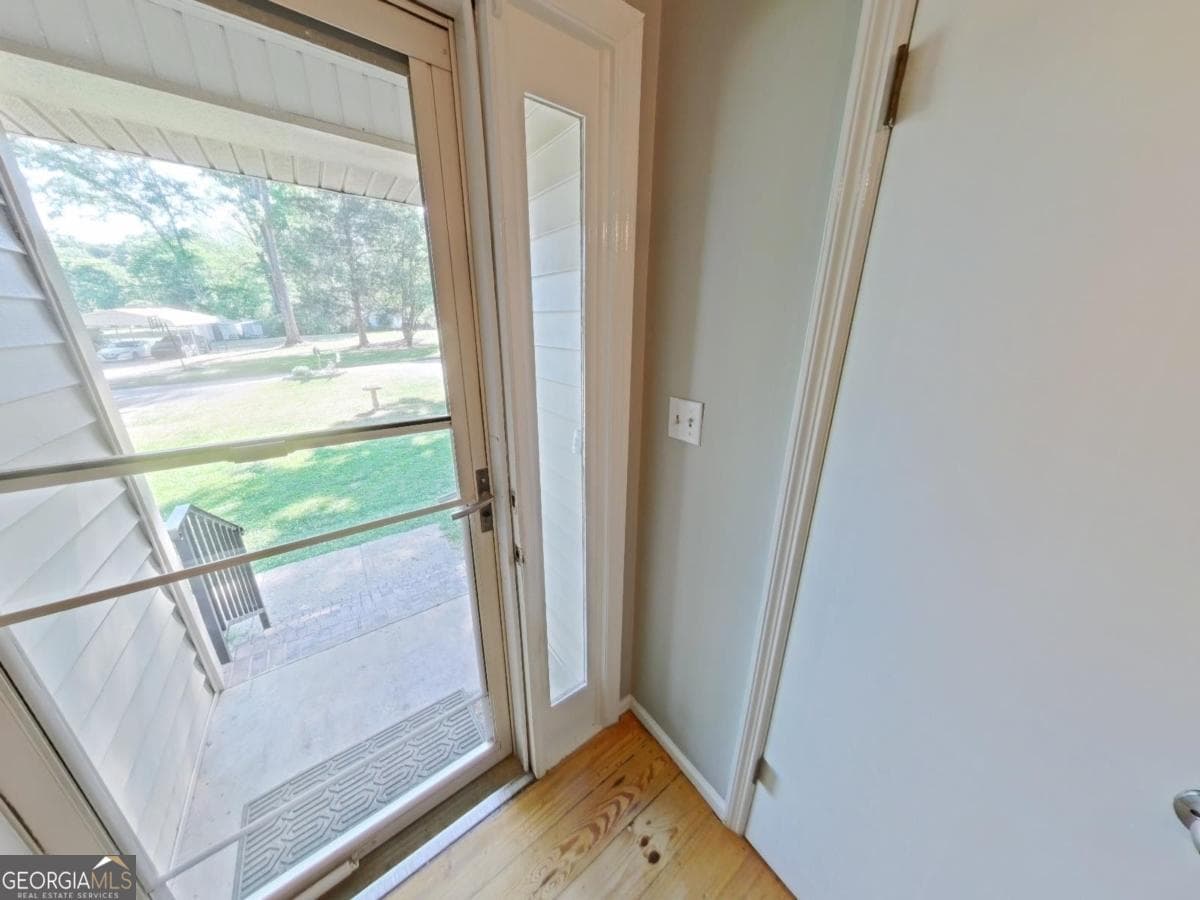 4 bedroom, 2 bathroom, 2,115 sq ft single family residence for sale at 103 Brookwood Drive, Eatonton, GA 31024 — photo 2