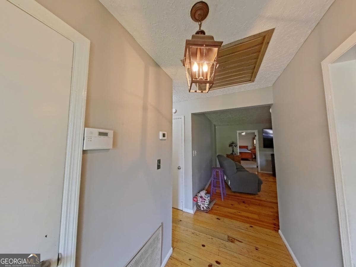 4 bedroom, 2 bathroom, 2,115 sq ft single family residence for sale at 103 Brookwood Drive, Eatonton, GA 31024 — photo 3