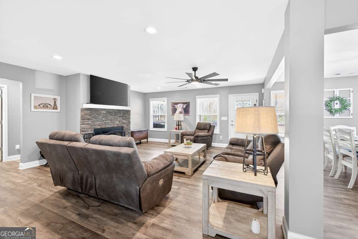 3 bedroom, 2 bathroom, 1,914 sq ft single family residence for sale at 2361 County Line Road, Mansfield, GA 30055 — photo 6