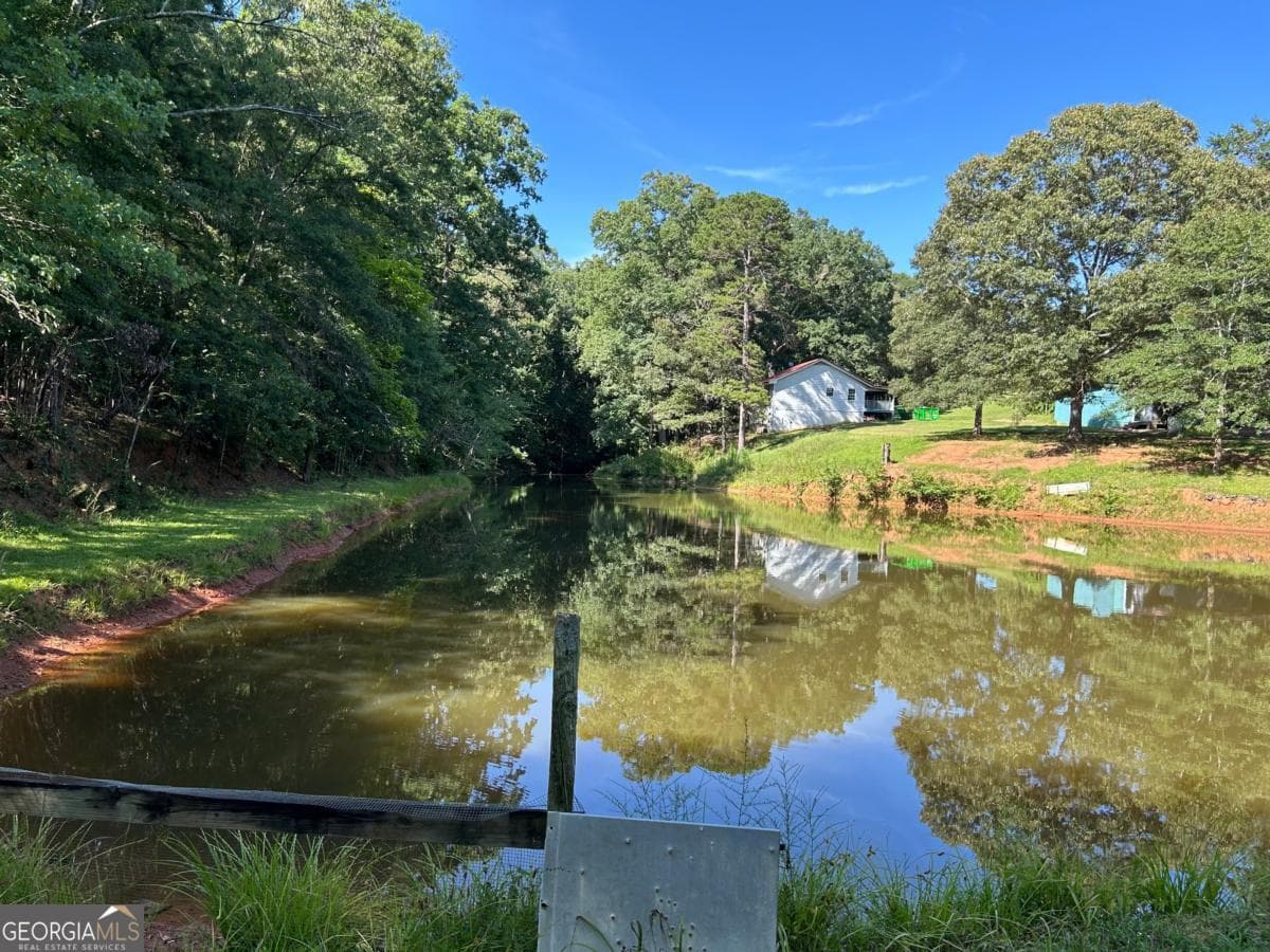 5 bedroom, 1 bathroom single family residence for sale at 2398 James Springs Road, Danielsville, GA 30633