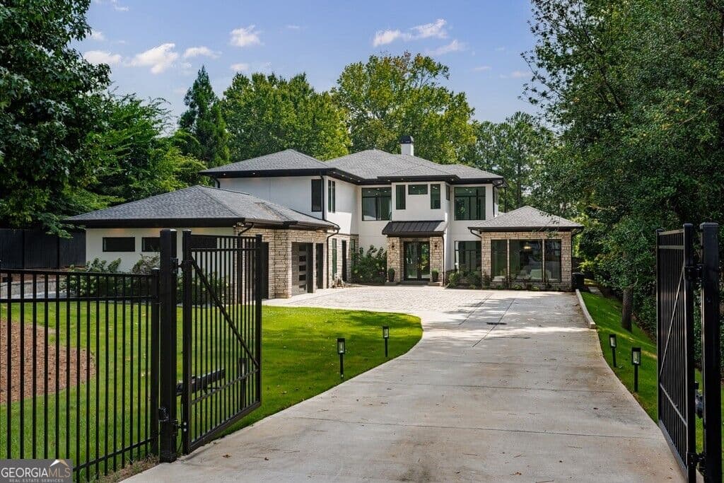 5 bedroom, 6.5 bathroom, 7,739 sq ft single family residence for sale at 2873 Osborne Road, Brookhaven, GA 30319 — photo 1 of 69