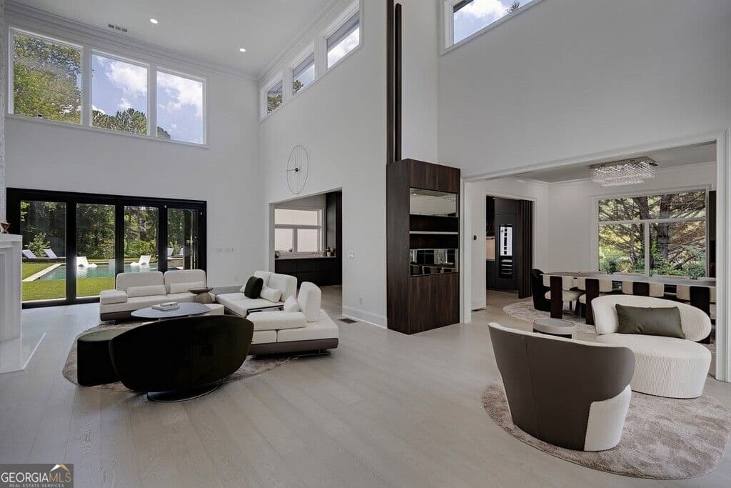 5 bedroom, 6.5 bathroom, 7,739 sq ft single family residence for sale at 2873 Osborne Road, Brookhaven, GA 30319 — photo 9