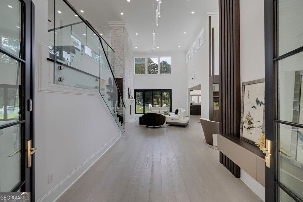 5 bedroom, 6.5 bathroom, 7,739 sq ft single family residence for sale at 2873 Osborne Road, Brookhaven, GA 30319 — photo 8