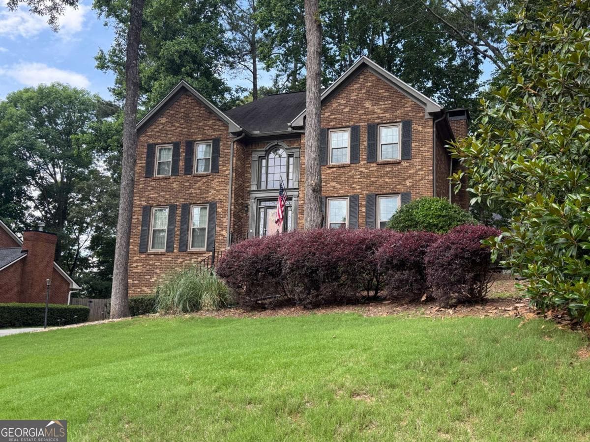 4 bedroom, 2.5 bathroom, 3,026 sq ft single family residence sold at 4693 Riveredge Drive, Peachtree Corners, GA 30096