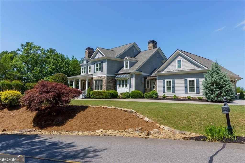 5 bedroom, 5 bathroom, 5,844 sq ft single family residence for sale at 23 Waterside Drive, Cartersville, GA 30121 — photo 2