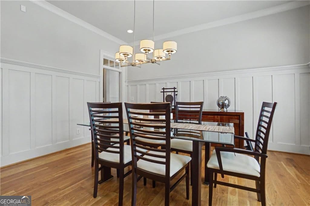 5 bedroom, 5 bathroom, 5,844 sq ft single family residence for sale at 23 Waterside Drive, Cartersville, GA 30121 — photo 6