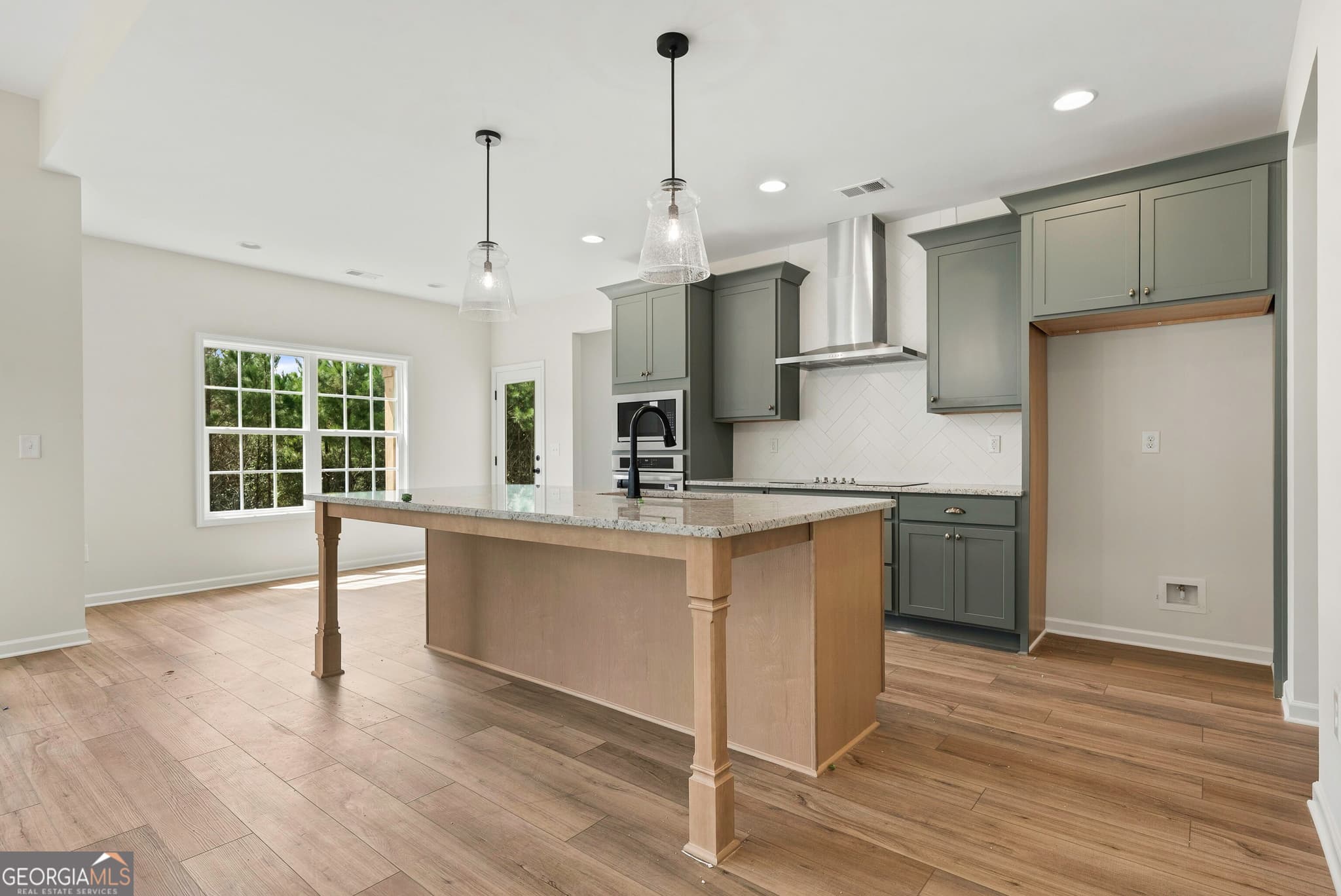 5 bedroom, 4.5 bathroom, 3,645 sq ft single family residence for sale at 55 Walker Way 7, Fortson, GA 31808 — photo 6