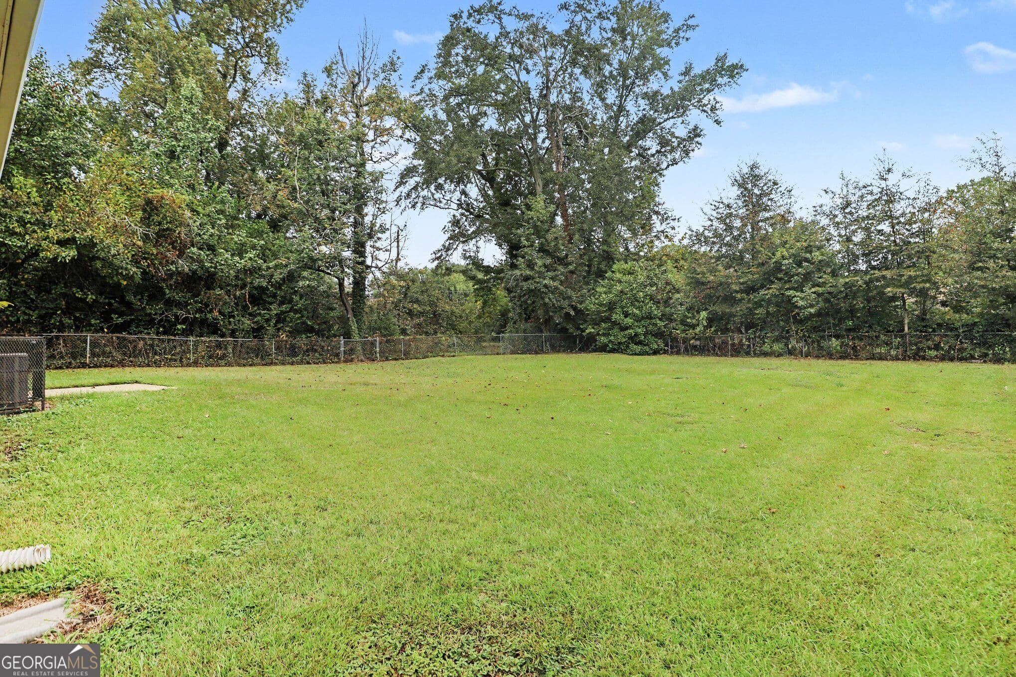 3 bedroom, 1.5 bathroom, 1,419 sq ft single family residence for sale at 2541 Burton Circle, Morrow, GA 30260 — photo 10