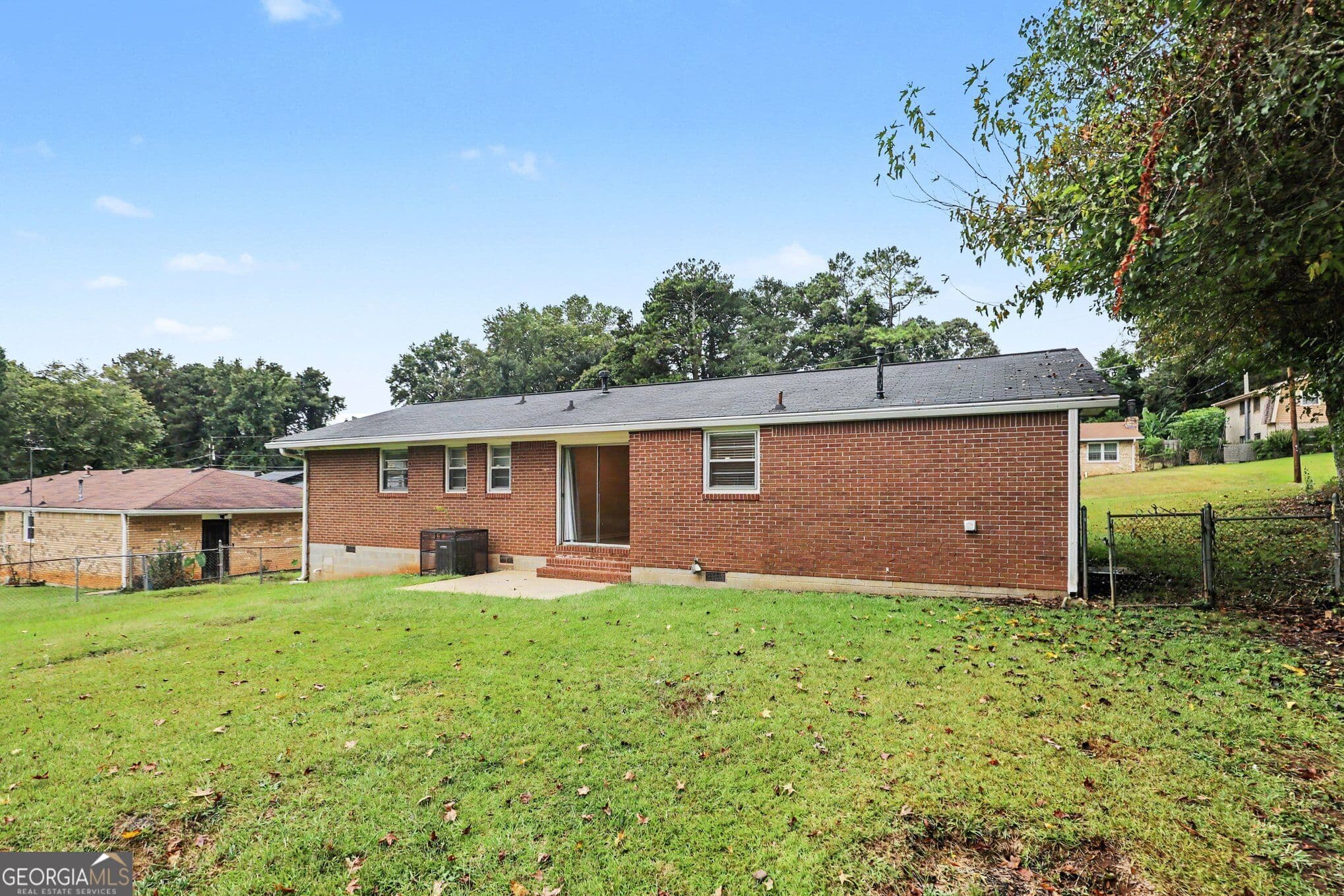3 bedroom, 1.5 bathroom, 1,419 sq ft single family residence for sale at 2541 Burton Circle, Morrow, GA 30260 — photo 8