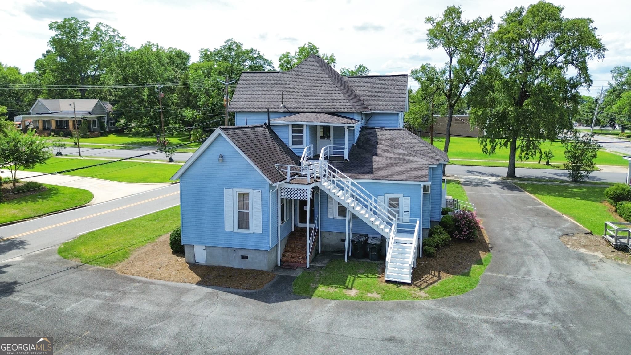 1 bedroom, 1.5 bathroom, 3,027 sq ft mixed use for sale at 526 Academy Avenue, Dublin, GA 31021 — photo 3