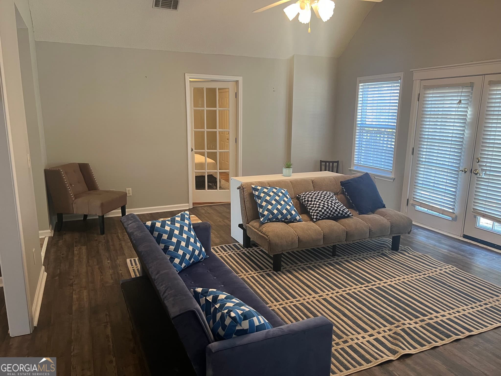 3 bedroom, 2 bathroom, 2,004 sq ft single family residence for sale at 1505 Country Walk Drive, Statesboro, GA 30458 — photo 3