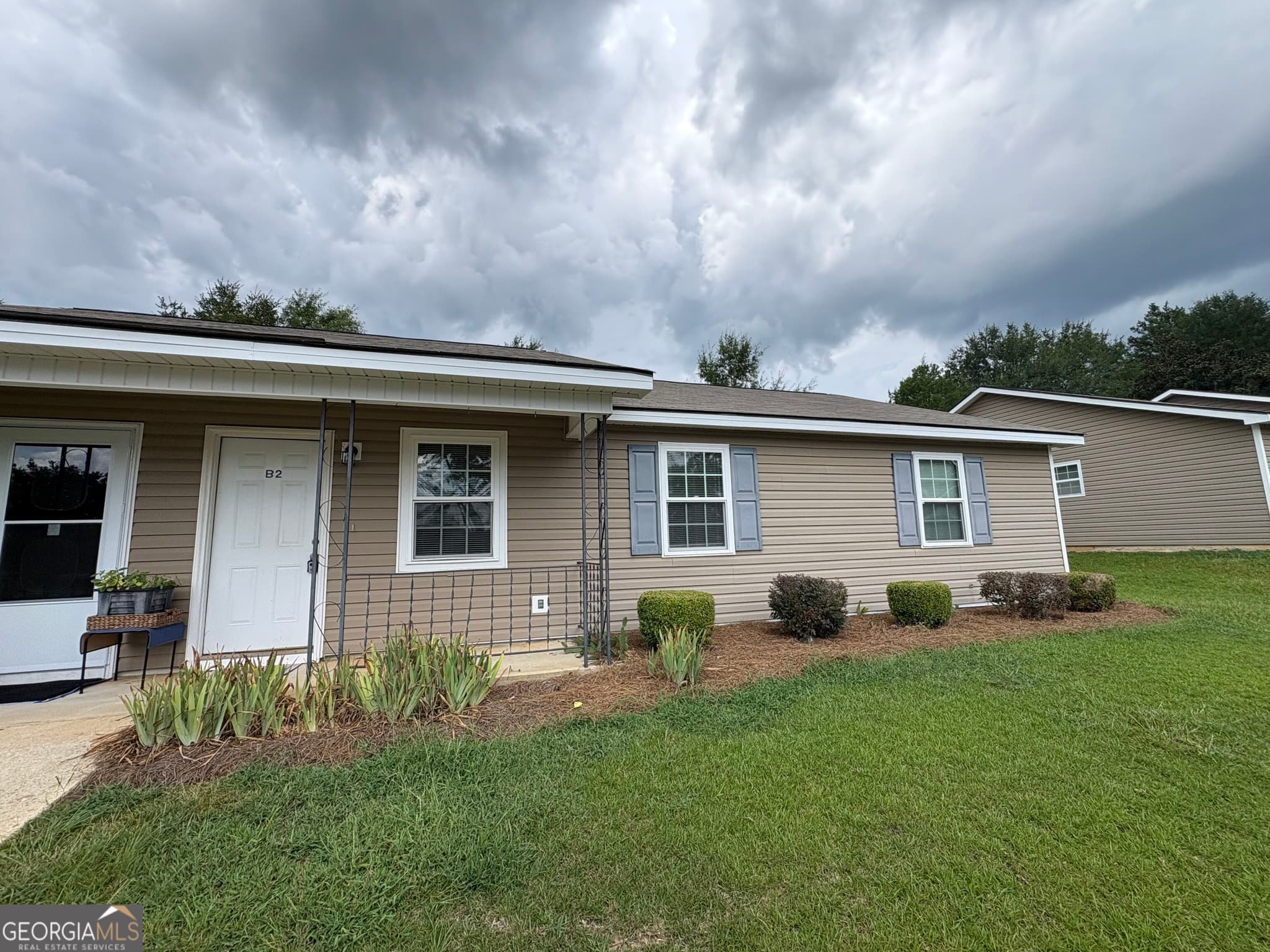 2 bedroom, 2 bathroom, 1,200 sq ft duplex for rent at 1701 Claxton Dairy Road B2, Dublin, GA 31021 for $1,150 a month