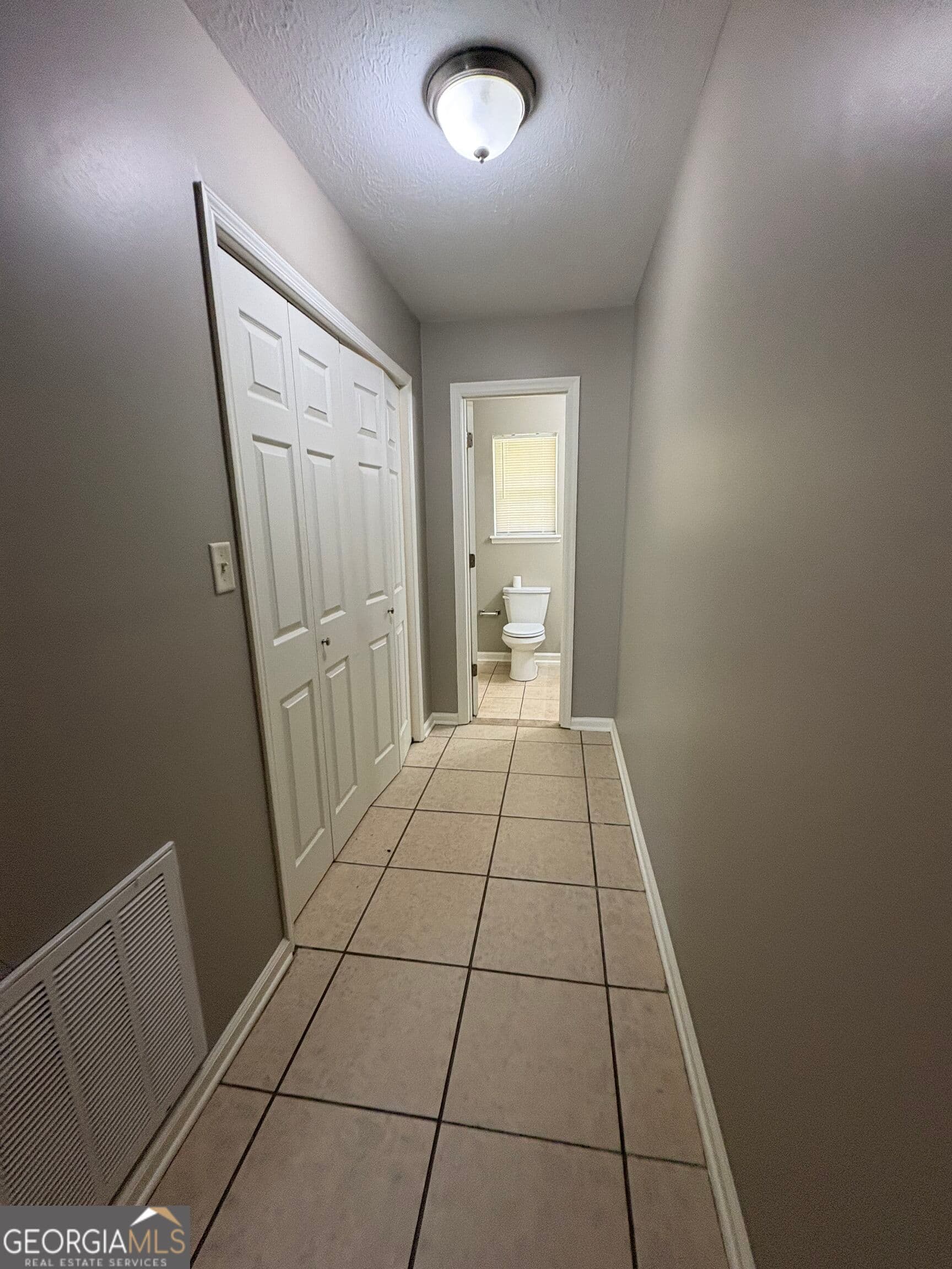 2 bedroom, 2 bathroom, 1,200 sq ft duplex for rent at 1701 Claxton Dairy Road B2, Dublin, GA 31021 for $1,150 a month — photo 4
