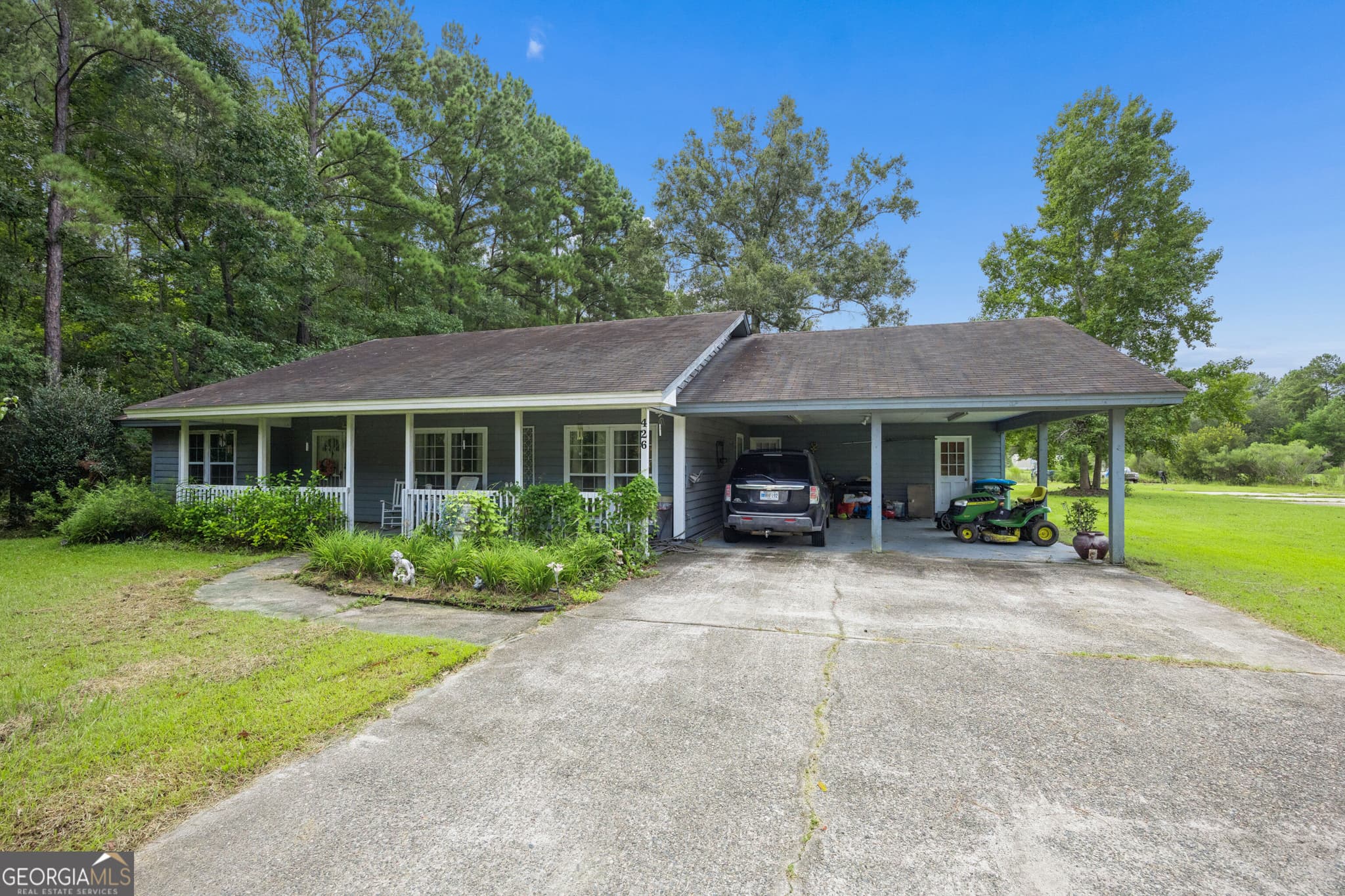 4 bedroom, 4 bathroom, 2,392 sq ft single family residence for sale at 426 Adams Road, Bloomingdale, GA 31302