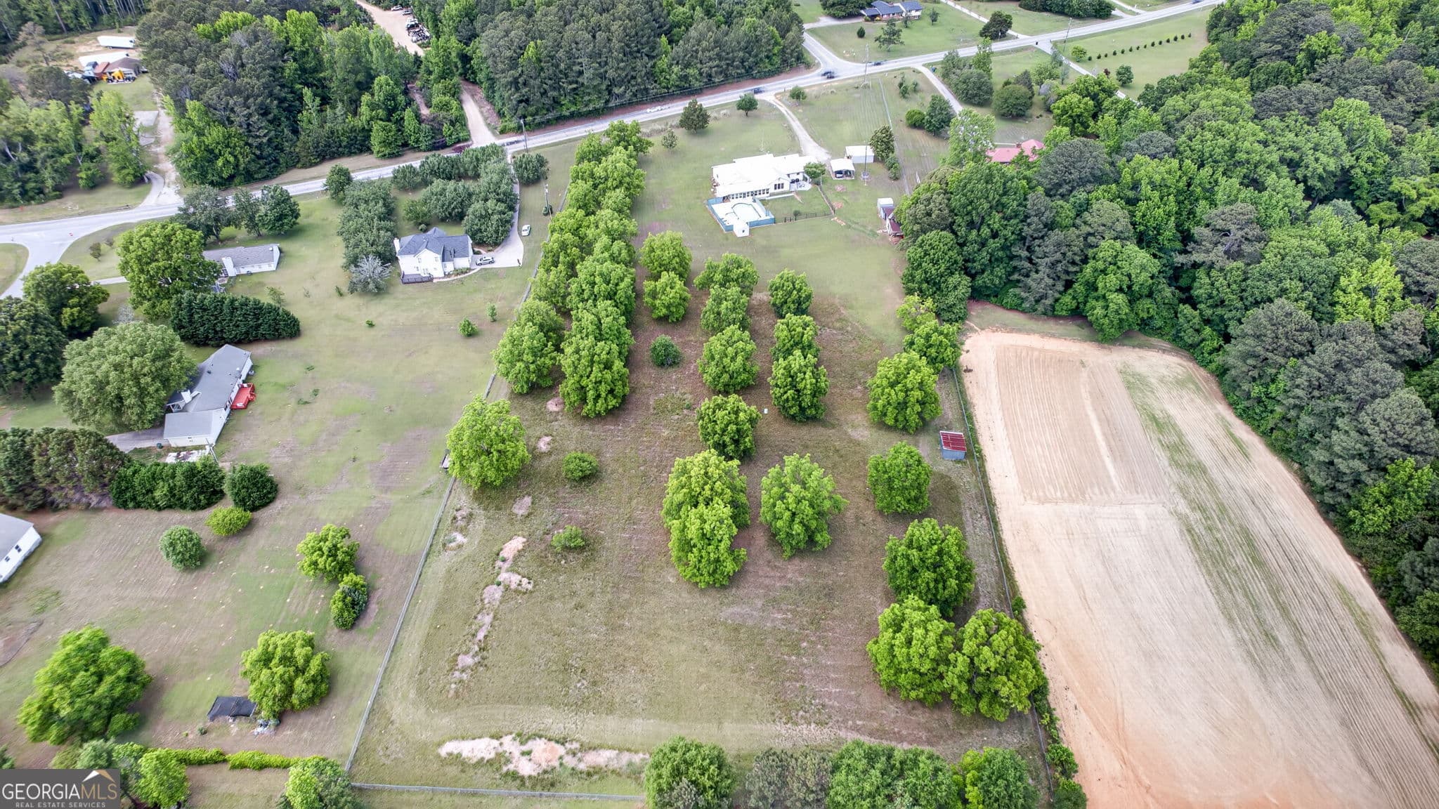 3 bedroom, 2 bathroom, 2,906 sq ft single family residence for sale at 1650 Highway 81, Mcdonough, GA 30253 — photo 5