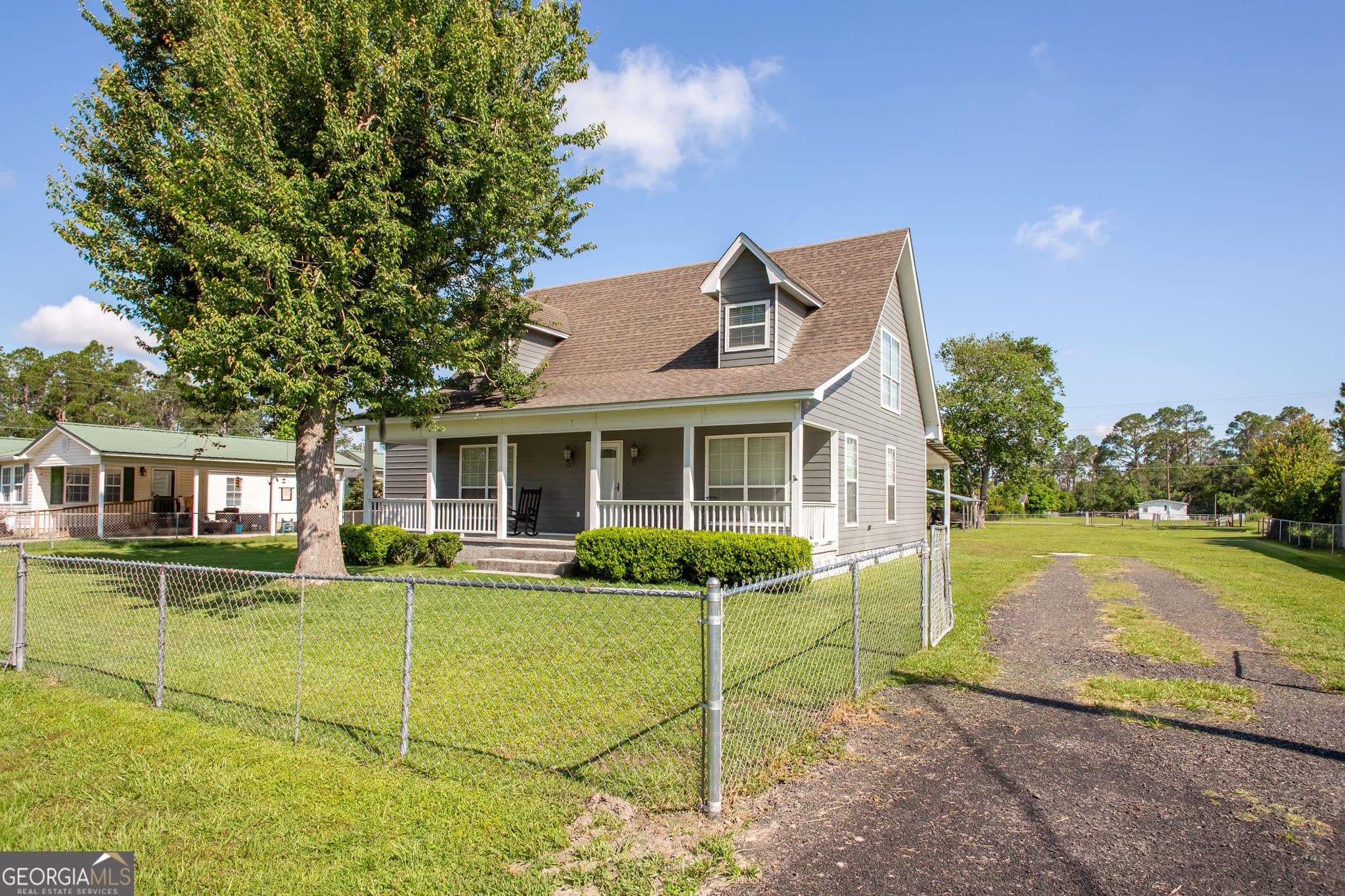 3 bedroom, 2.5 bathroom, 1,584 sq ft single family residence for sale at 29 Kight Street, Homerville, GA 31634 — photo 3