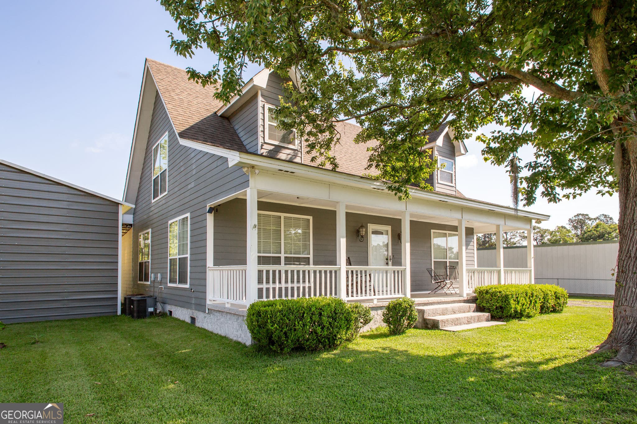 3 bedroom, 2.5 bathroom, 1,584 sq ft single family residence for sale at 29 Kight Street, Homerville, GA 31634