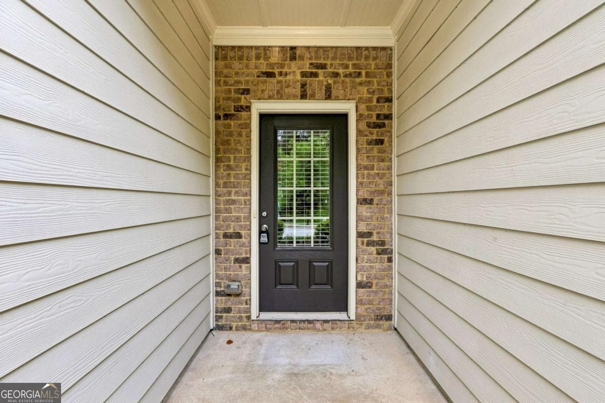 4 bedroom, 2.5 bathroom, 1,942 sq ft townhouse for sale at 2523 Shetley Creek Drive, Norcross, GA 30071 — photo 3